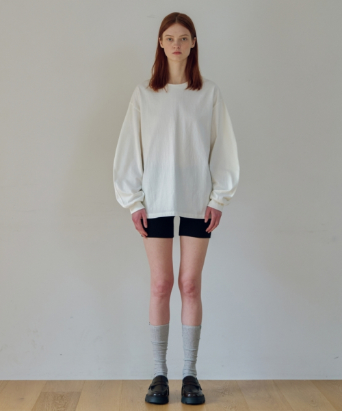 UNNOUT(アナウト)の「OVERSIZED VOLUME T-SHIRT MARSHMALLOW(Tシャツ/カットソー・レディース・その他・FREE)」の2枚目の写真