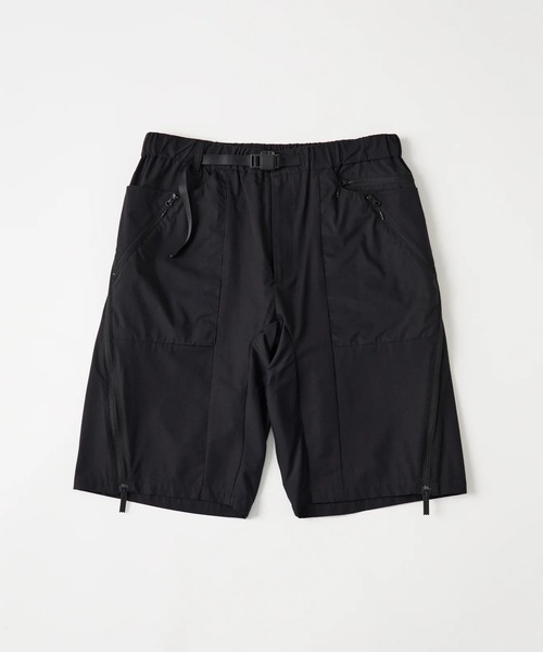 WHITE MOUNTAINEERING(ホワイトマウンテニアリング)の「【White Mountaineering/ホワイトマウンテニアリング】EASY SHORT PANTS(その他パンツ・メンズ・ブラック・2/1)」の1枚目の写真