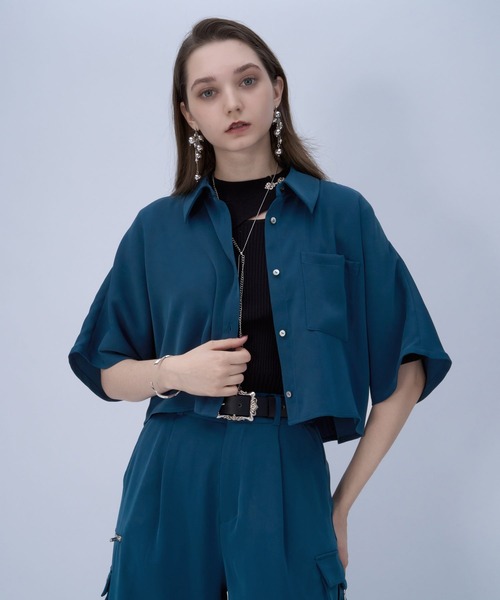 HARE(ハレ)の「カタアキトロミショートシャツ(HARE)(シャツ/ブラウス・レディース・イエロー/ブルーグリーン/ブラック/パープル/オレンジ/レッド・FREE)」の20枚目の写真