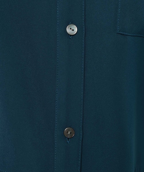 HARE(ハレ)の「カタアキトロミショートシャツ(HARE)(シャツ/ブラウス・レディース・イエロー/ブルーグリーン/ブラック/パープル/オレンジ/レッド・FREE)」の7枚目の写真