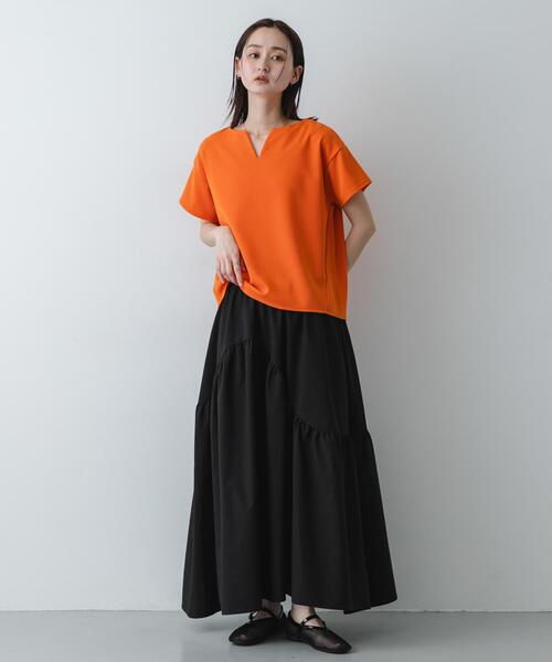SENSE OF PLACE by URBAN RESEARCH（センスオブプレイスバイアーバンリサーチ）の「キーネックミラノリブTシャツ（Tシャツ/カットソー・レディース・オフホワイト/ホワイト系その他/ブラック/ブラウン/オレンジ・ONE）」の8枚目の写真