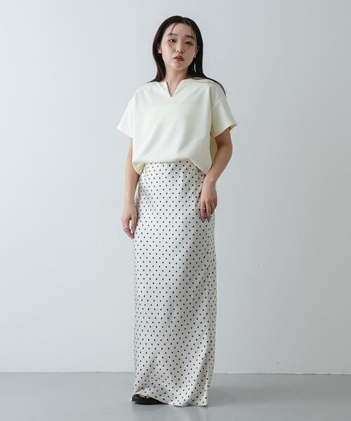 SENSE OF PLACE by URBAN RESEARCH(センスオブプレイスバイアーバンリサーチ)の「キーネックミラノリブTシャツ(Tシャツ/カットソー・レディース・オフホワイト/ホワイト系その他/ブラック/ブラウン/オレンジ・ONE)」の6枚目の写真