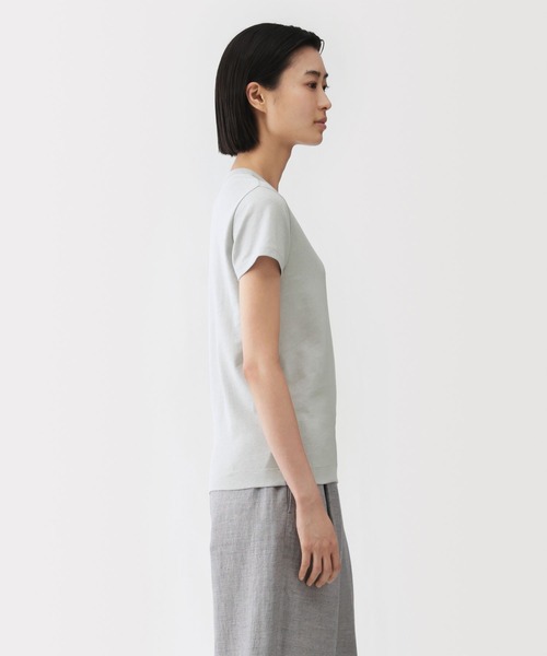 MUJI Labo(ムジラボ)の「〔MUJI Labo〕婦人 リネン混半袖Tシャツ(Tシャツ/カットソー・レディース・ライトグレー/グリーン系/ブラック/オフホワイト・S/M/L/XL)」の13枚目の写真