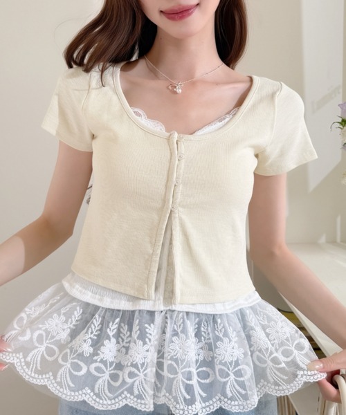 Ada.（エイダ）の「スカラップ レース フリル レイヤード風 フロントボタン カットソー（Tシャツ/カットソー・レディース・イエロー/グレー/ブルー・FREE）」の21枚目の写真