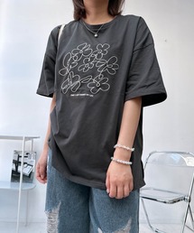 〇アートフラワー半袖Tシャツ