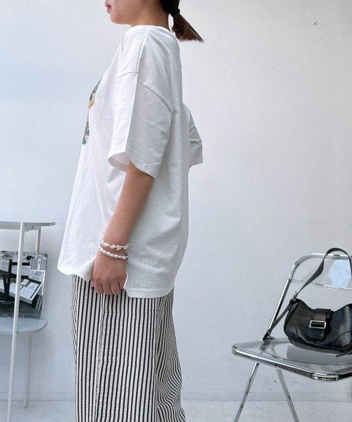AS KNOW AS plus（アズノゥアズプラス）の「〇アートフラワー半袖Tシャツ（Tシャツ/カットソー・レディース・オートミール/オフホワイト/ブラック/ネイビー・FREE）」の15枚目の写真