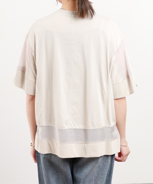 BRODIAEA(ブローディア)の「BRODIAEA ドロップショルダー切替カットソープルオーバー 半端袖(Tシャツ/カットソー・レディース・オフホワイト/グレイッシュベージュ/ブラック/ライトグリーン・40)」の9枚目の写真