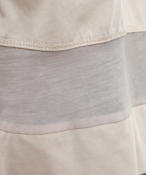 BRODIAEA(ブローディア)の「BRODIAEA ドロップショルダー切替カットソープルオーバー 半端袖(Tシャツ/カットソー・レディース・オフホワイト/グレイッシュベージュ/ブラック/ライトグリーン・40)」の14枚目の写真