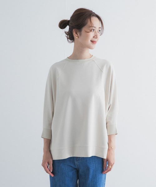 URBAN RESEARCH DOORS(アーバンリサーチドアーズ)の「オーバーサイズドルマンプルオーバー(Tシャツ/カットソー・レディース・チャコールグレー/ナチュラル・FREE)」の18枚目の写真