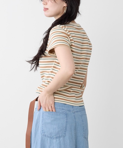 MICA&DEAL（マイカ＆ディール）の「リブコンパクトTシャツ（Tシャツ/カットソー・レディース・グリーン/ブラウン/ホワイト/ブラック/ストライプ・FREE）」の19枚目の写真