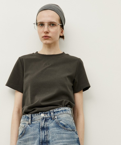 Auntie Rosa Holiday（アンティローザホリデー）の「コンパクトカラー刺繍TEE（Tシャツ/カットソー・レディース・ブラウン/グリーン/パープル/グレー/アイボリー/ブラック・FREE）」の3枚目の写真