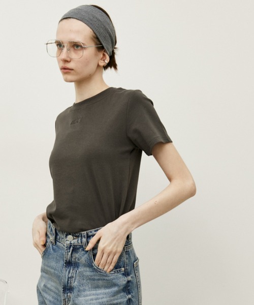 Auntie Rosa Holiday（アンティローザホリデー）の「コンパクトカラー刺繍TEE（Tシャツ/カットソー・レディース・ブラウン/グリーン/パープル/グレー/アイボリー/ブラック・FREE）」の13枚目の写真