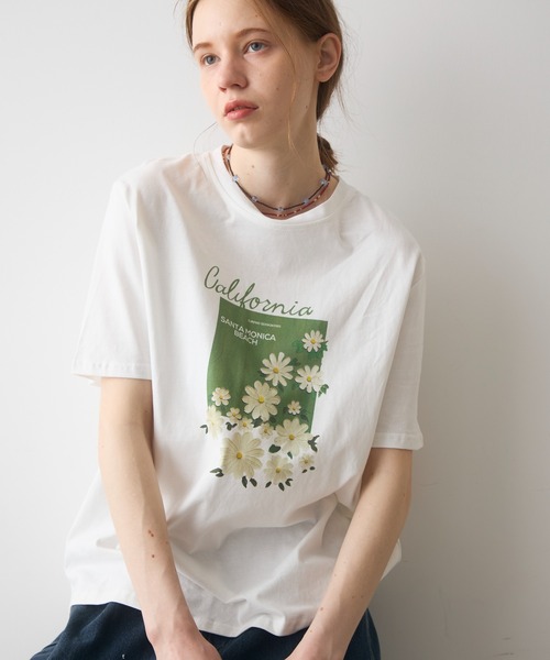 Crisp(クリスプ)の「flower print T / フラワープリントT(Tシャツ/カットソー・レディース・ホワイト/イエロー・FREE)」の3枚目の写真