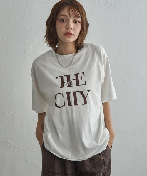 notch.(ノッチ)の「【吸水速乾/UVカット】The City プリントTシャツ(Tシャツ/カットソー・レディース・ブラック/オフホワイト/その他1/ブラウン・M)」の4枚目の写真