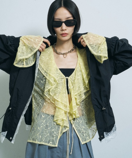 yae(ヤエ)の「Lace frills blouse / レースフリルブラウス(シャツ/ブラウス・レディース・イエロー/レッド/ライトブルー・FREE)」の2枚目の写真