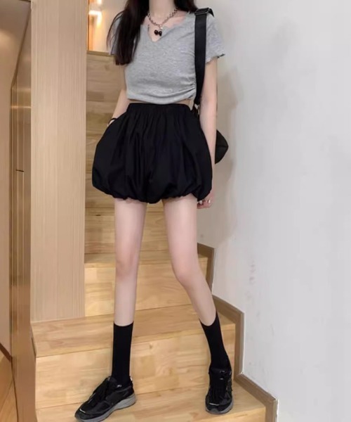 Ritzy(リッツィー)の「2 色展開 バルーンショートパンツ(スカート・レディース・ブラック/ホワイト・M/S/L)」の5枚目の写真