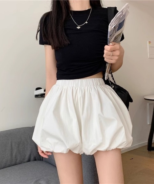 Ritzy(リッツィー)の「2 色展開 バルーンショートパンツ(スカート・レディース・ブラック/ホワイト・M/S/L)」の20枚目の写真