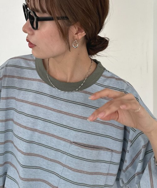 DISCOAT(ディスコート)の「【Enlude/1枚で着映え♪】アソートボーダーポケ付きTシャツ《ユニセックス》(Tシャツ/カットソー・レディース・オフホワイト/ブルー/ブラウン・MEDIUM/LARGE)」の14枚目の写真