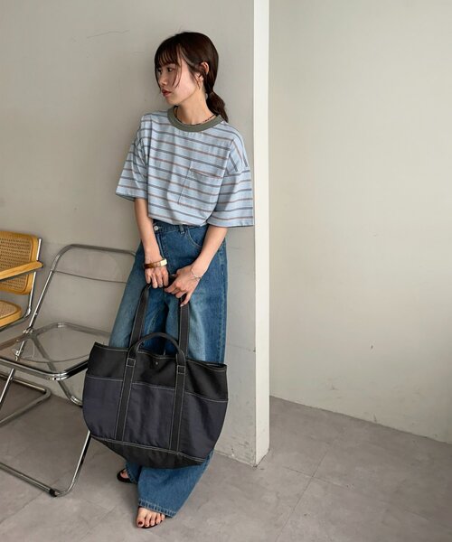 DISCOAT(ディスコート)の「【Enlude/1枚で着映え♪】アソートボーダーポケ付きTシャツ《ユニセックス》(Tシャツ/カットソー・レディース・オフホワイト/ブルー/ブラウン・MEDIUM/LARGE)」の4枚目の写真