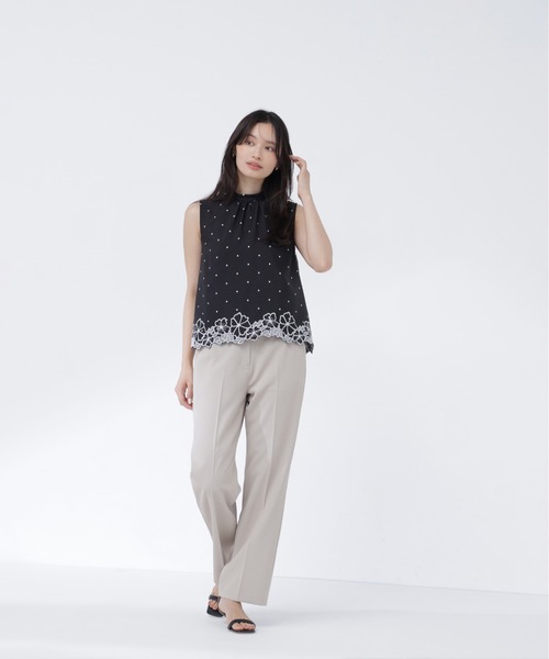 NATURAL BEAUTY BASIC(ナチュラルビューティーベーシック)の「ドットフラワー刺繍ブラウス(シャツ/ブラウス・レディース・ホワイト系その他/ブラック系その他2・SMALL/MEDIUM)」の9枚目の写真