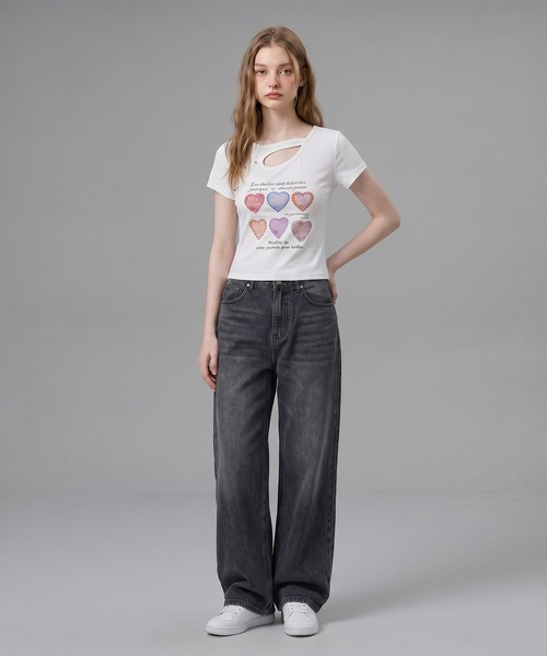 HOOK(フック)の「HOOK for girls 胸元デザイン × ハートスタッズプリント クロップド 半袖 Tシャツ (SS)(Tシャツ/カットソー・レディース・ピンク/グレー/ホワイト・FREE)」の1枚目の写真