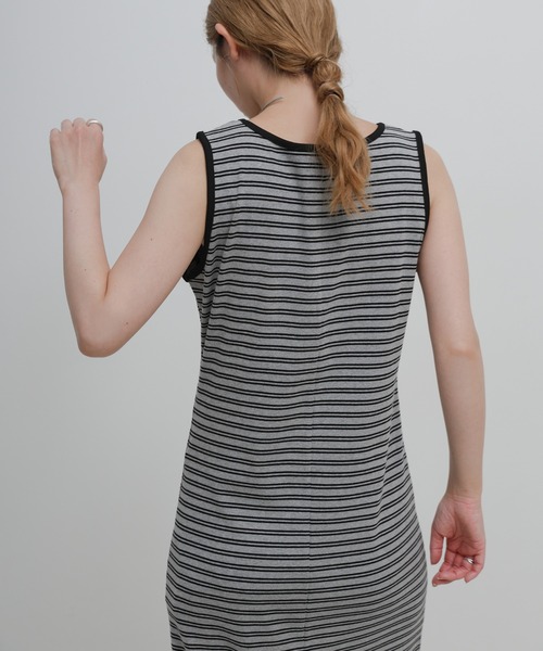 select MOCA(セレクトモカ)の「ボーダータンクトップロングワンピース(ワンピース・レディース・グレー/チャコールグレー・LARGE/MEDIUM)」の21枚目の写真