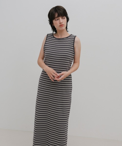 select MOCA(セレクトモカ)の「ボーダータンクトップロングワンピース(ワンピース・レディース・グレー/チャコールグレー・LARGE/MEDIUM)」の8枚目の写真