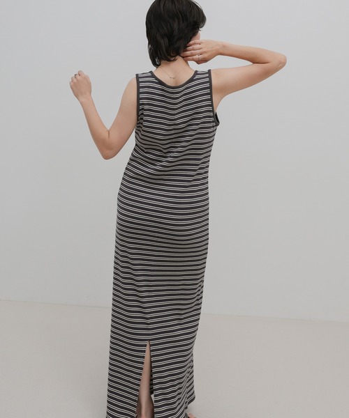 select MOCA(セレクトモカ)の「ボーダータンクトップロングワンピース(ワンピース・レディース・グレー/チャコールグレー・LARGE/MEDIUM)」の6枚目の写真