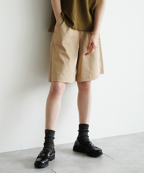 zootie（ズーティー）の「COOL TOUCH 接触冷感ショートパンツ（その他パンツ・レディース・ブラウン/アイボリー/ベージュ系その他/ブラック/ベージュ/カーキ・L/S/M）」の4枚目の写真