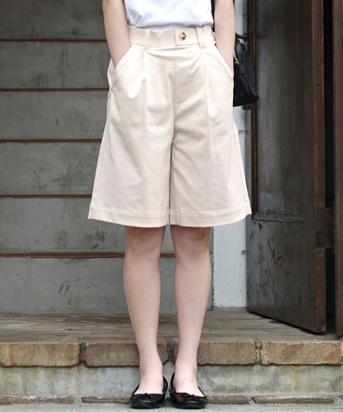 zootie（ズーティー）の「COOL TOUCH 接触冷感ショートパンツ（その他パンツ・レディース・ブラウン/アイボリー/ベージュ系その他/ブラック/ベージュ/カーキ・L/S/M）」の2枚目の写真