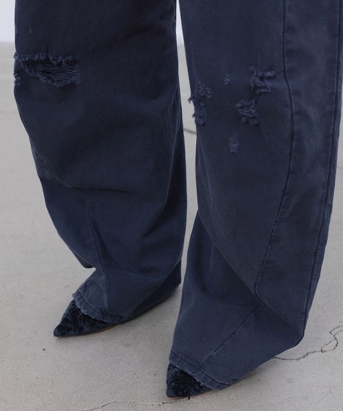 LCDC TM（エルシーディーシーティーエム）の「DISTRESSED CURVED PANTS（その他パンツ・レディース・Navy・S）」の7枚目の写真