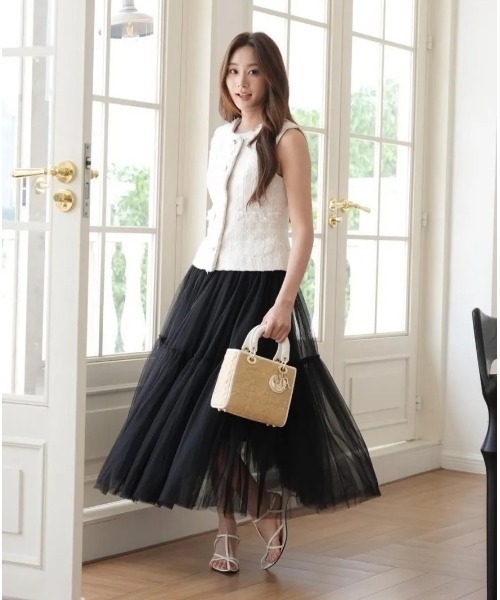 BIRTHDAY BASH(バースデイバッシュ)の「CHIFFON TIERED VOLUME SKIRT(シフォンティアードボリュームスカート)(スカート・レディース・ブラック・MEDIUM/SMALL)」の3枚目の写真