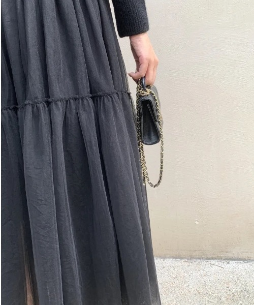 BIRTHDAY BASH(バースデイバッシュ)の「CHIFFON TIERED VOLUME SKIRT(シフォンティアードボリュームスカート)(スカート・レディース・ブラック・MEDIUM/SMALL)」の7枚目の写真