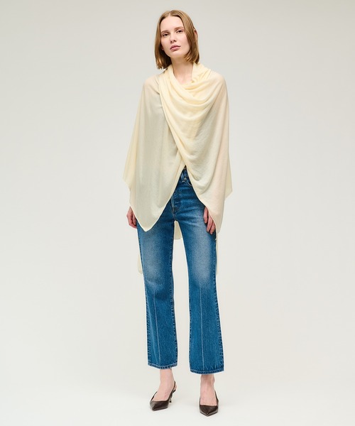 ESTNATION（エストネーション）の「GOOD PEOPLE GOOD STITCHING GOOD PRODUCT for ESTNATION / ケープニット（カーディガン/ボレロ・レディース・アイボリー/ブラック・FREE）」の9枚目の写真
