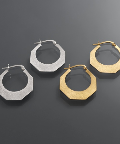 YArKA（ヤーカ）の「【YArKA/ヤーカ】twin dancing loops earring(pierce) [ftdtf16] / 表面加工ピアス（ピアス（両耳用）・レディース・ゴールド/シルバー・FREE）」の3枚目の写真