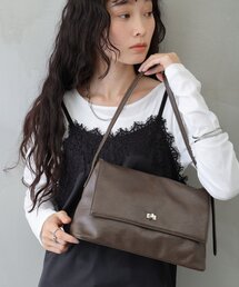 ソフトフラップバッグ