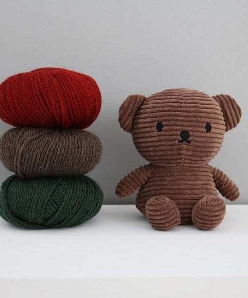 SHIPS(シップス)の「BON TON TOYS:Corduroy Elephant/Boris/Lion ぬいぐるみ(その他・キッズ・ブラウン/ダークグレー/イエロー・ONE SIZE)」の2枚目の写真