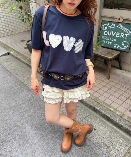 w closet(ダブルクローゼット)の「LOVE Tシャツ(Tシャツ/カットソー・レディース・ネイビー/レッド/サックスブルー/アイボリー・FREE)」の1枚目の写真