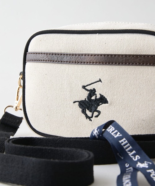 BEVERLY HILLS POLO CLUB(ビバリーヒルズポロクラブ)の「【BEVERLY HILLS POLO CLUB/ビバリーヒルズポロクラブ】【どんなコーディネートにもハマる!】キャンバスショルダー ブランドロゴ刺繍 ワンポイント 内ポケット シンプル カジュアル 上品 デイリーコーデ(ショルダーバッグ・レディース・グレー/ブラック/アイボリー・FREE)」の13枚目の写真