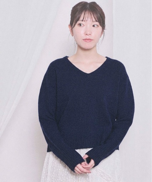 fig London(フィグロンドン)の「AIRLYS pullover(ニット/セーター・レディース・ピンク/サックスブルー/ネイビー/アイボリー・FREE)」の2枚目の写真