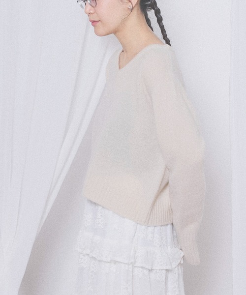 fig London(フィグロンドン)の「AIRLYS pullover(ニット/セーター・レディース・ピンク/サックスブルー/ネイビー/アイボリー・FREE)」の11枚目の写真