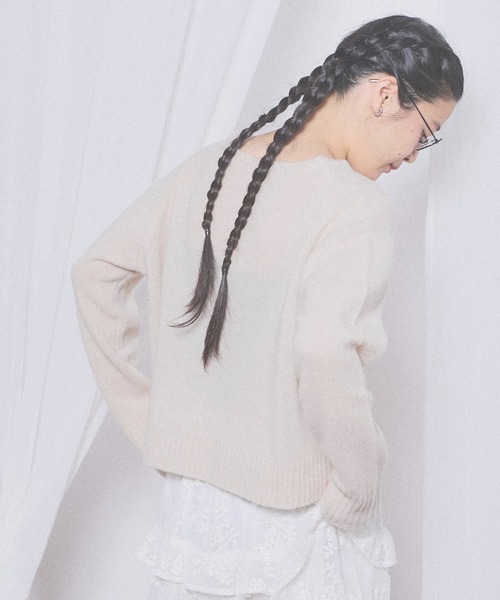fig London(フィグロンドン)の「AIRLYS pullover(ニット/セーター・レディース・ピンク/サックスブルー/ネイビー/アイボリー・FREE)」の12枚目の写真
