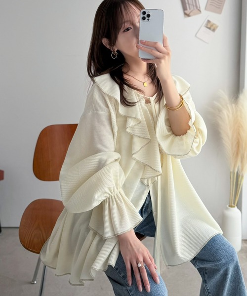classicalelf(クラシカルエルフ)の「ひと目で恋する、主役級フリル。ワッフルフリルリボンキャンディスリーブカーディガントップス(Tシャツ/カットソー・レディース・ブラック/ブラウン/アイボリー・LARGE/MEDIUM/SMALL/X-LARGE)」の5枚目の写真