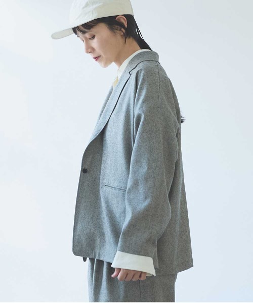 yuni（ユニ　）の「先染washable wool oversized tailored jacket（テーラードジャケット・レディース・グレー・FREE）」の10枚目の写真