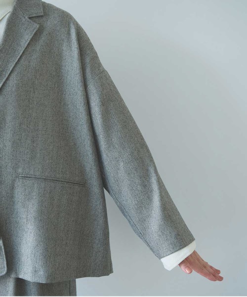 yuni（ユニ　）の「先染washable wool oversized tailored jacket（テーラードジャケット・レディース・グレー・FREE）」の17枚目の写真