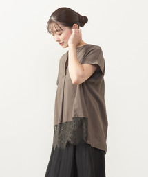 【スキッパーレース切替ブラウス】