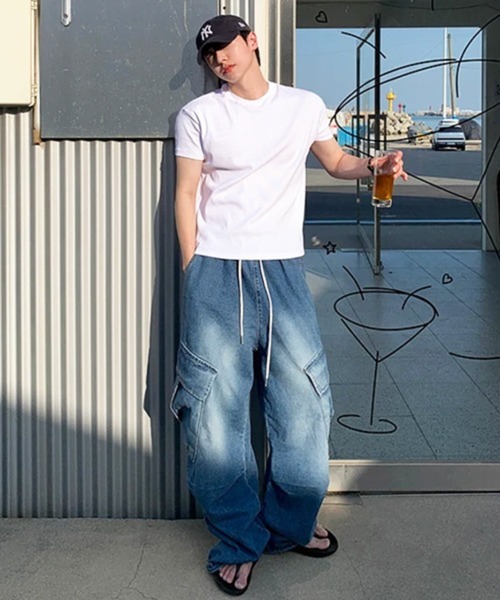 NOWLE(ノウル)の「【NOWLE】ヘビーウェイト コンパクト ボックス クロップド 半袖 Tシャツ / 短丈 ミニマル トップス(Tシャツ/カットソー・メンズ・スモークグレー/ブラック/ホワイト・MEDIUM/X-LARGE/LARGE/SMALL)」の8枚目の写真