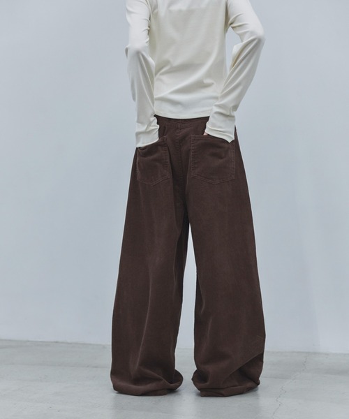 feepur（フェピュール）の「【4size展開】バレルレッグコーデュロイパンツ（その他パンツ・レディース・ブラウン/アイボリー・SMALL/MEDIUM/LARGE/TALL）」の9枚目の写真