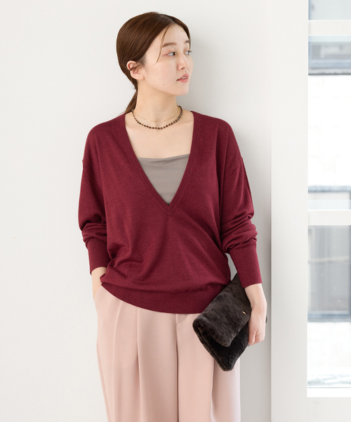 IENA(イエナ)の「ウォッシャブルウールシルク Vネックプルオーバー(ニット/セーター・レディース・チャコールグレー/キャメル/ボルドー・FREE)」の16枚目の写真