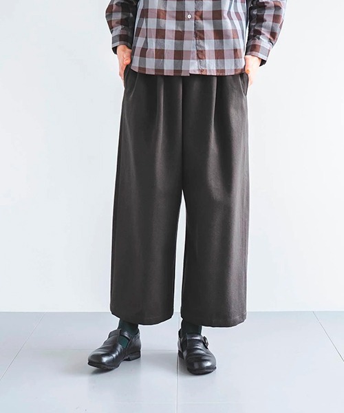 D（ディー）の「コットンウールツイルワイドパンツ（その他パンツ・レディース・チャコールグレー/アイボリー・MEDIUM）」の9枚目の写真